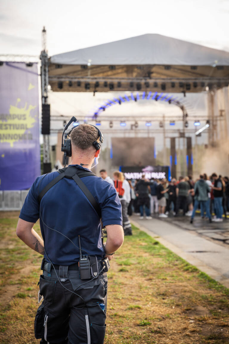Christofer Raedler auf einem Festival in Hannover
